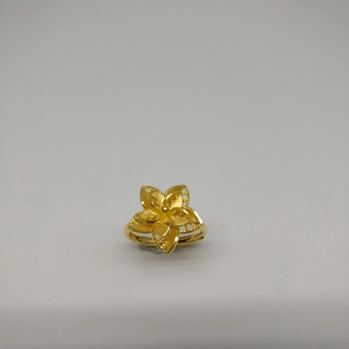 24K Flower Ring - Z023415 - Free & Fast Shipping