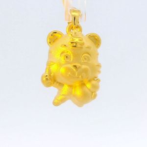 24K Circle Monkey Pendant - Z022249 - Free & Fast Shipping