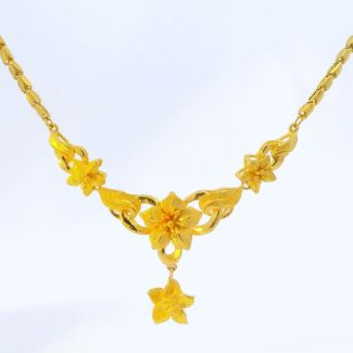 Great selection of Necklaces 金项链 at Magnolia Jewelers